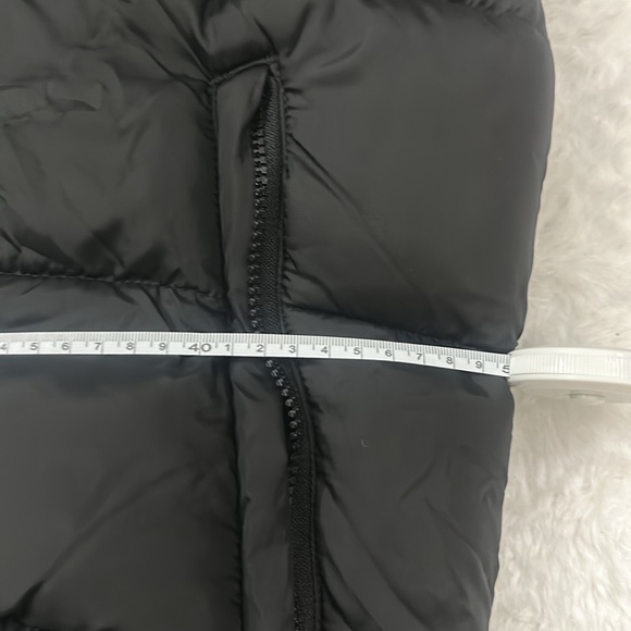 French Connection puffer vest - Picture 3 of 7